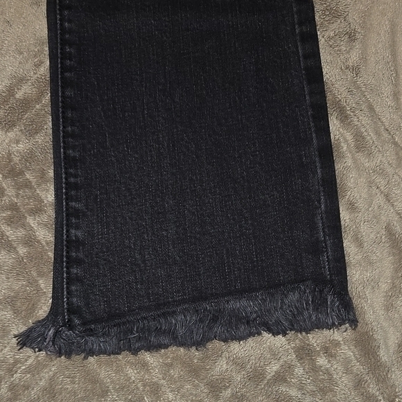New Evidnt Black Frayed Hem Jeans Size 28 US 6 - Picture 6 of 8